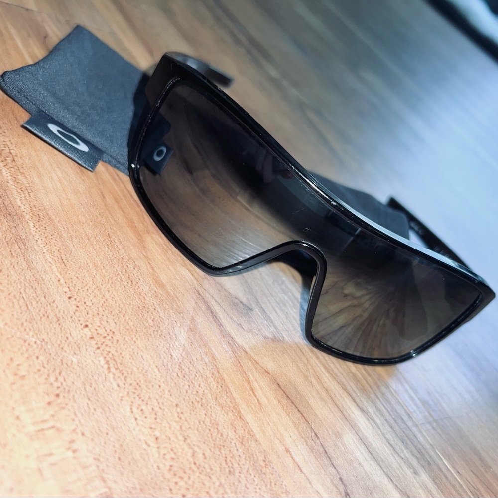 Oakley Straightback polarized prizm p sunglasses